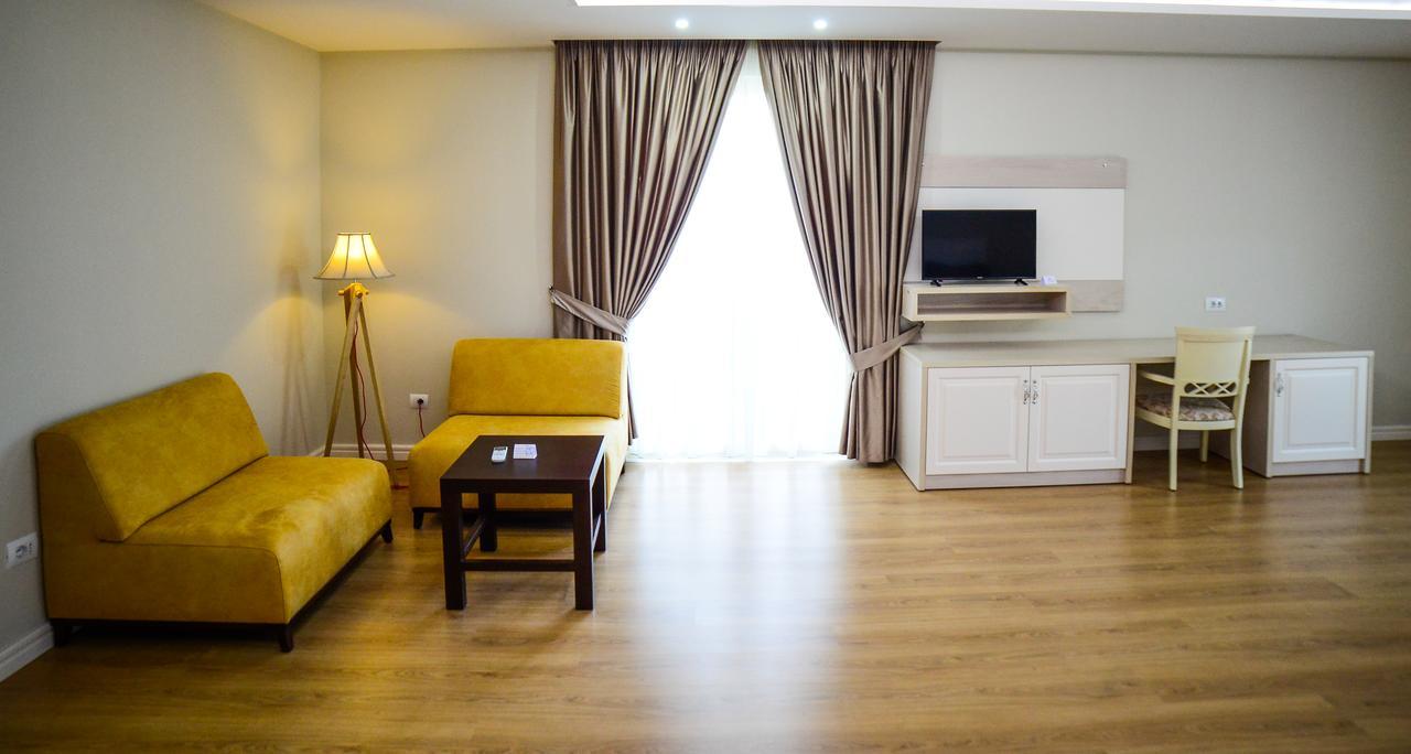 Hotel Vila Imperial إلباسان المظهر الخارجي الصورة