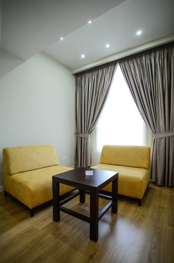 Hotel Vila Imperial إلباسان المظهر الخارجي الصورة