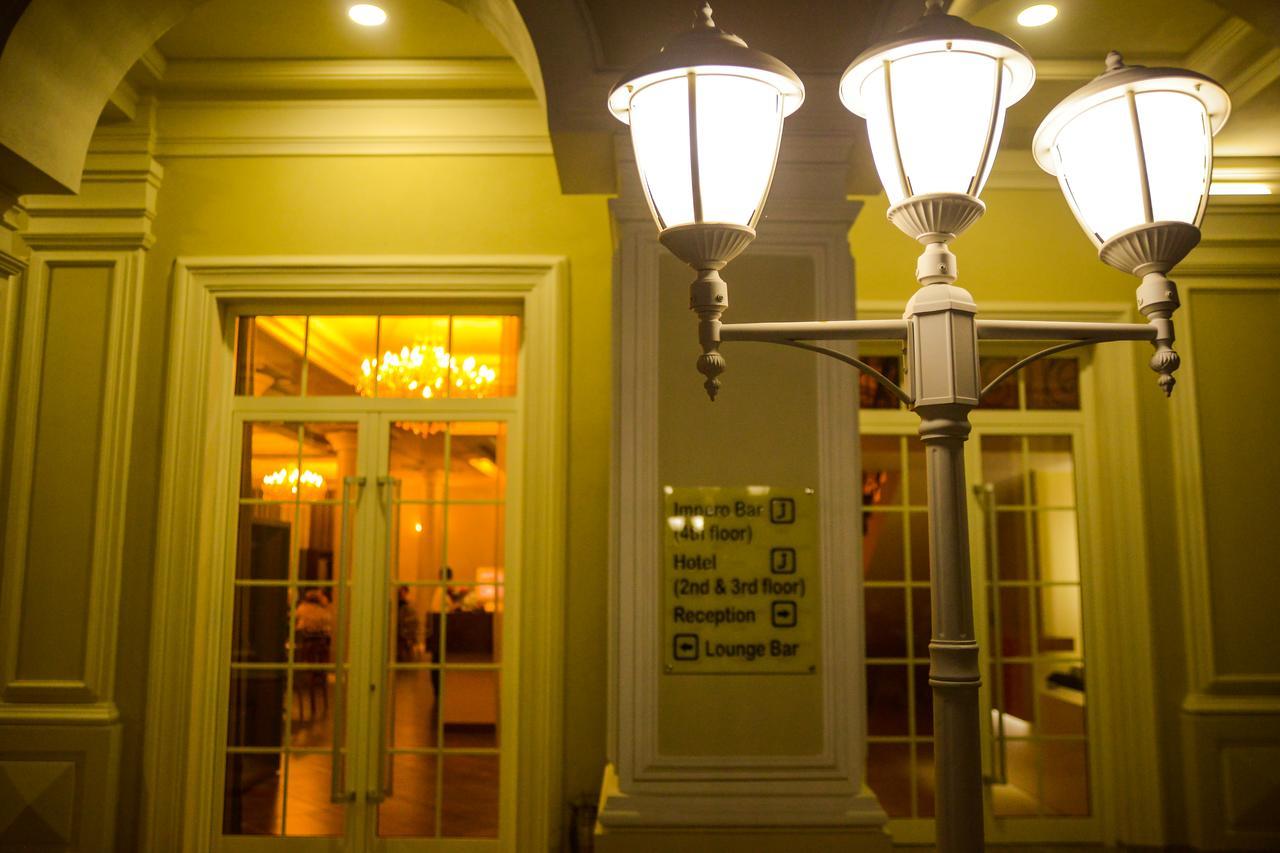 Hotel Vila Imperial إلباسان المظهر الخارجي الصورة